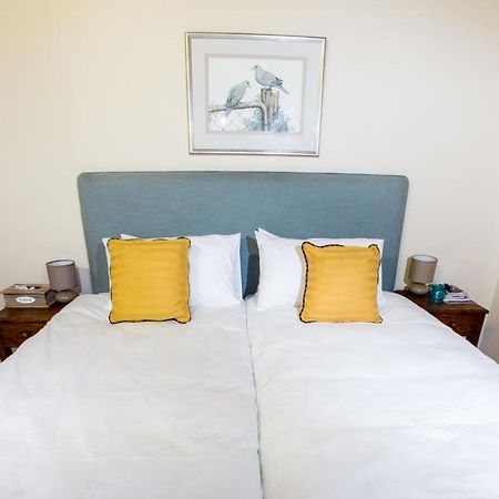 Winelands Villa Guesthouse And Cottages Somerset West Buitenkant foto