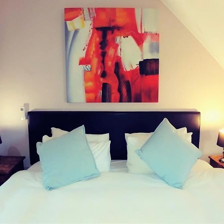 Winelands Villa Guesthouse And Cottages Somerset West Buitenkant foto