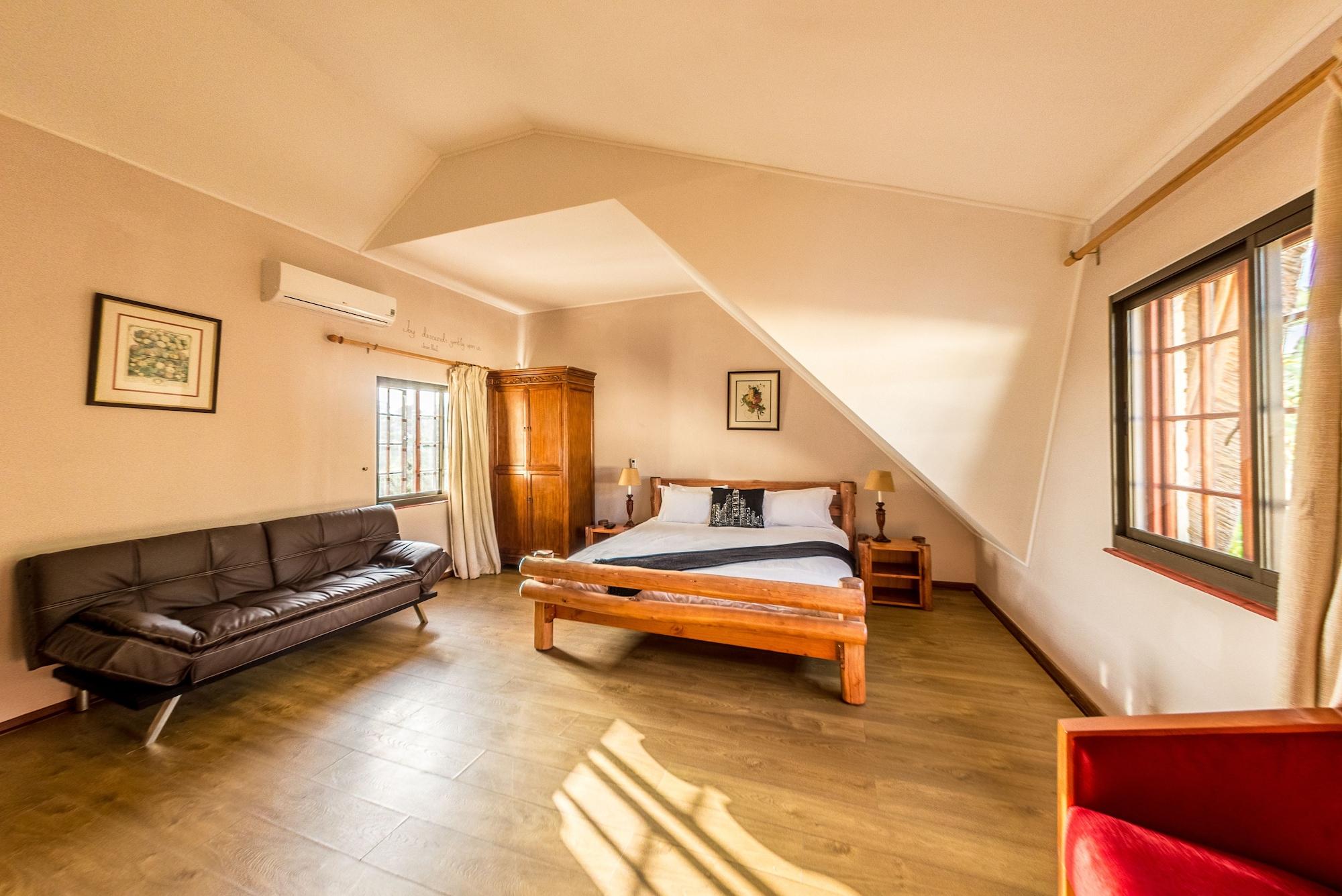 Winelands Villa Guesthouse And Cottages Somerset West Buitenkant foto